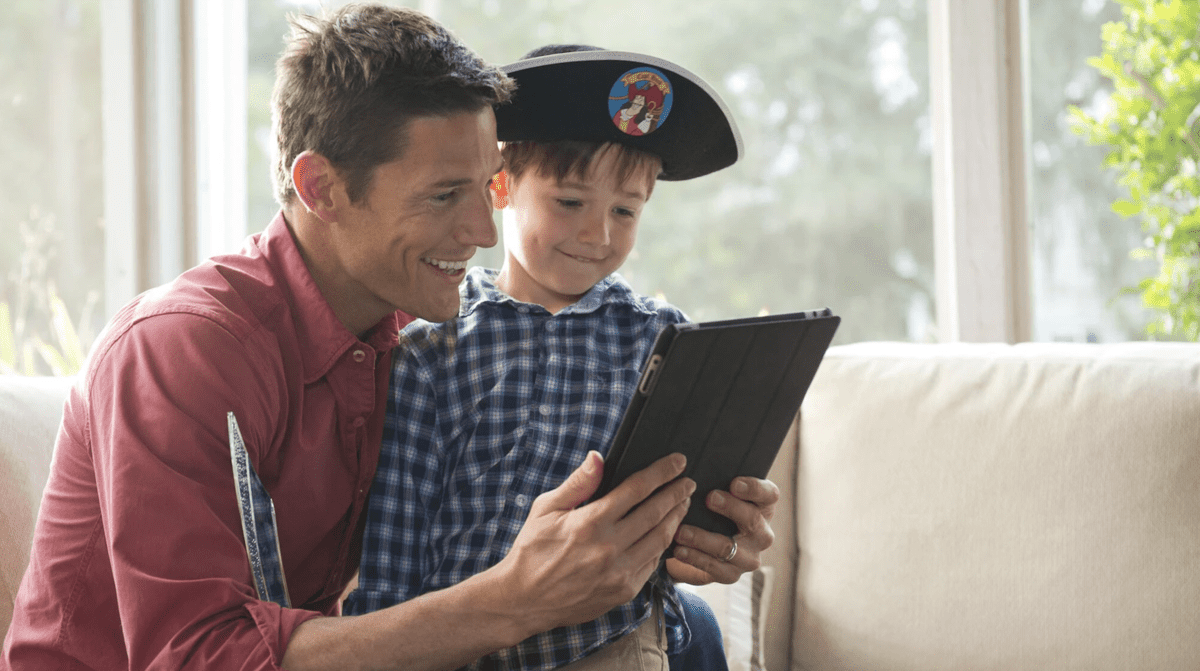 dad pirate plan kid ipad disney vacation