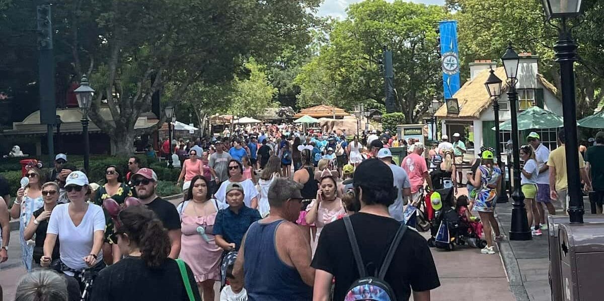 EPCOT Food and Wine Crowds