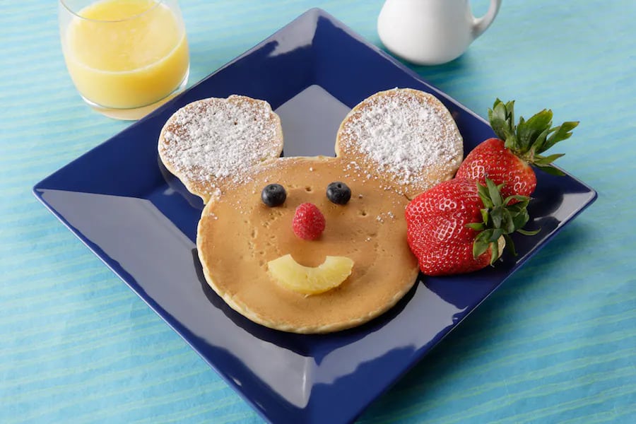 mickey pancake with fruit face