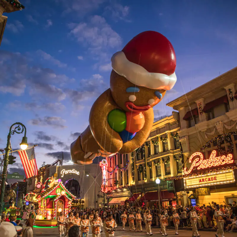 Universal studios florida-holidays-at-universal-orlando-gingerbread-float-cf-b