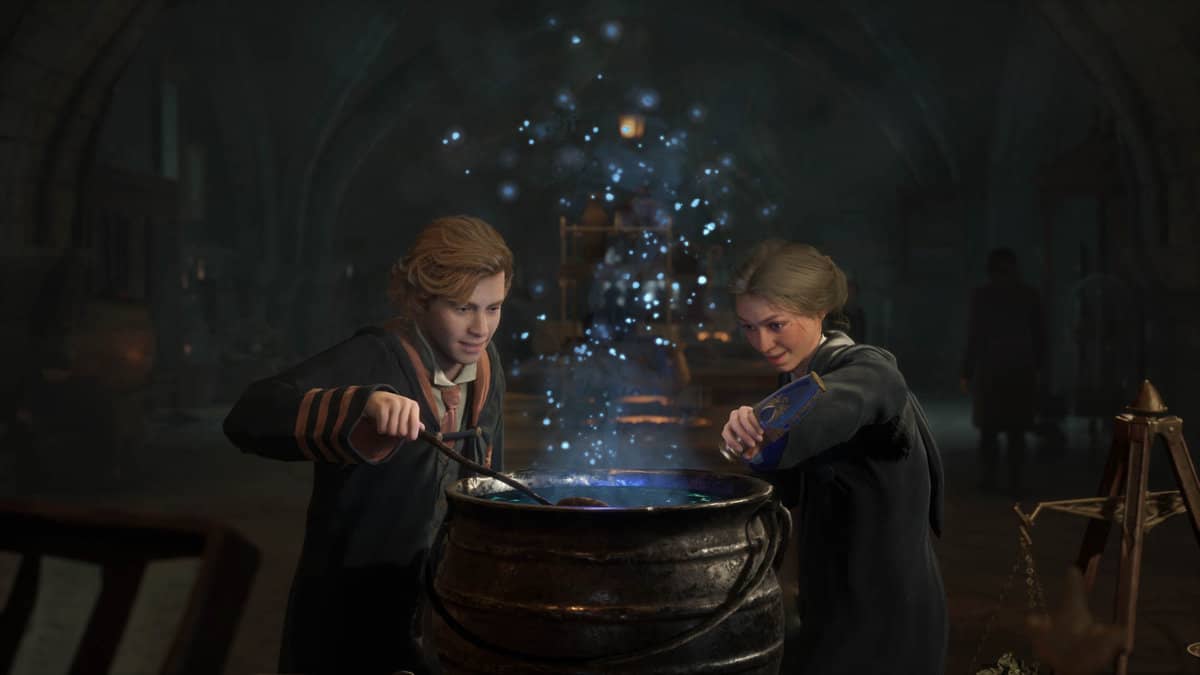 Brewing potions in Hogwarts Legacy