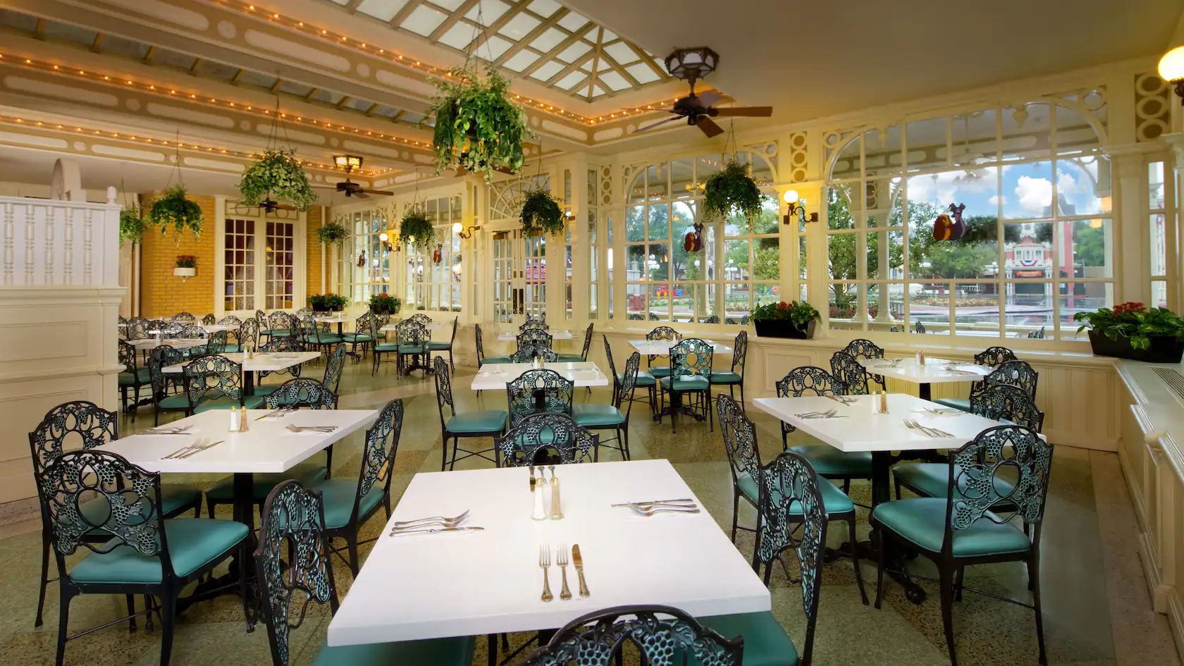Tony's Town Square main dining room.