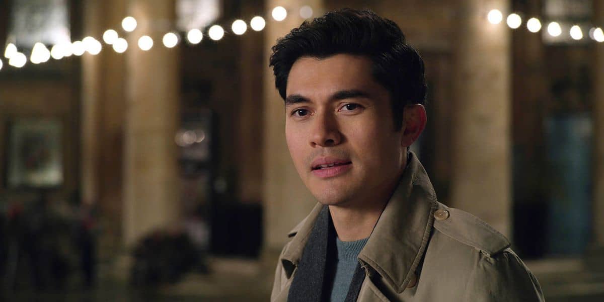 Tom (Henry Golding) in 'Last Christmas'
