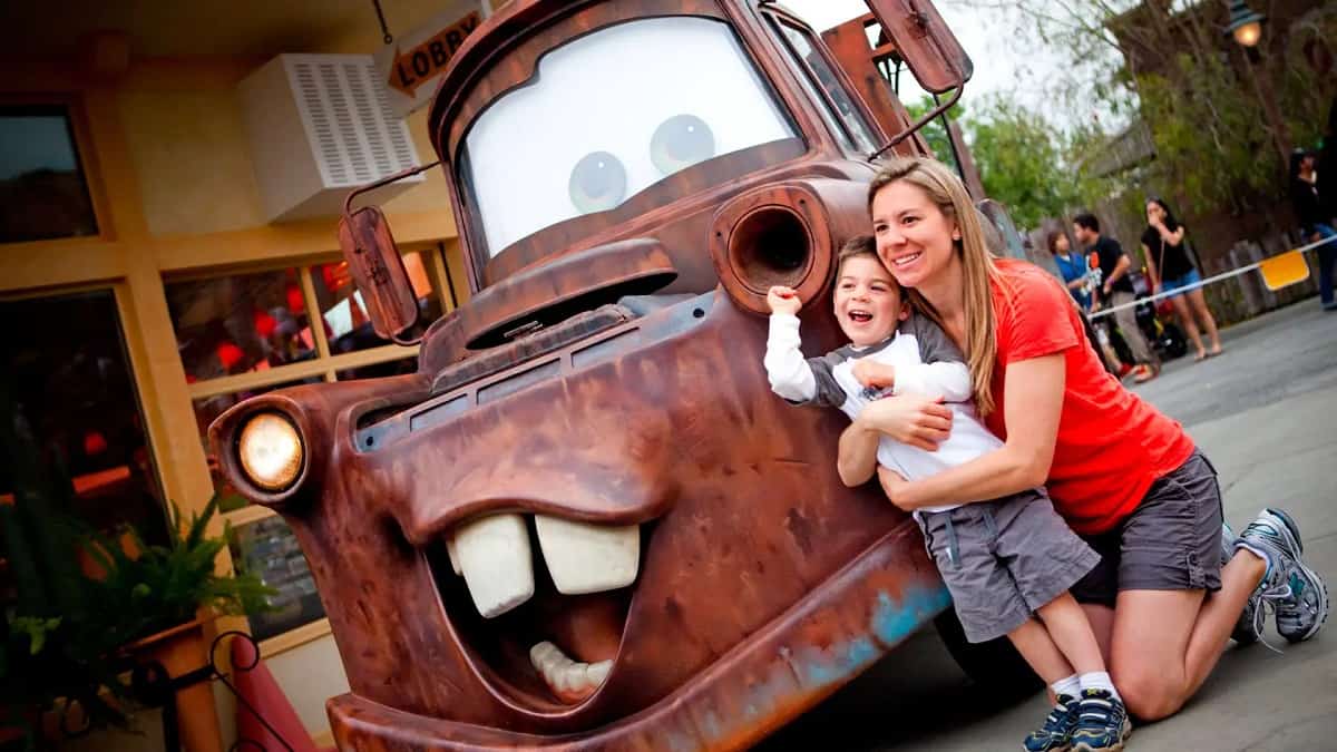 mater cars land disneyland