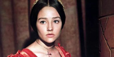 Olivia Hussey as Juliet