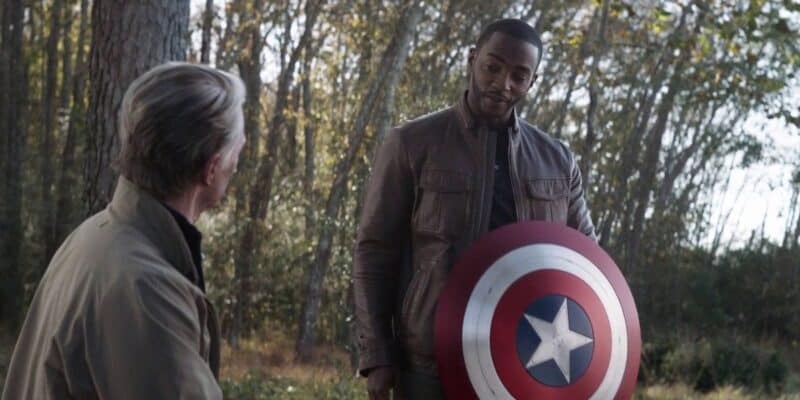 Older Captain America talking to Sam Wilson about the Shield