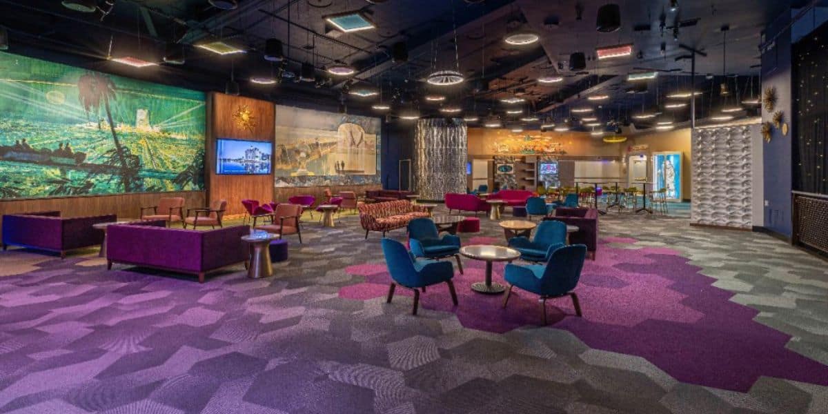 Disneyland's new DVC members lounge
