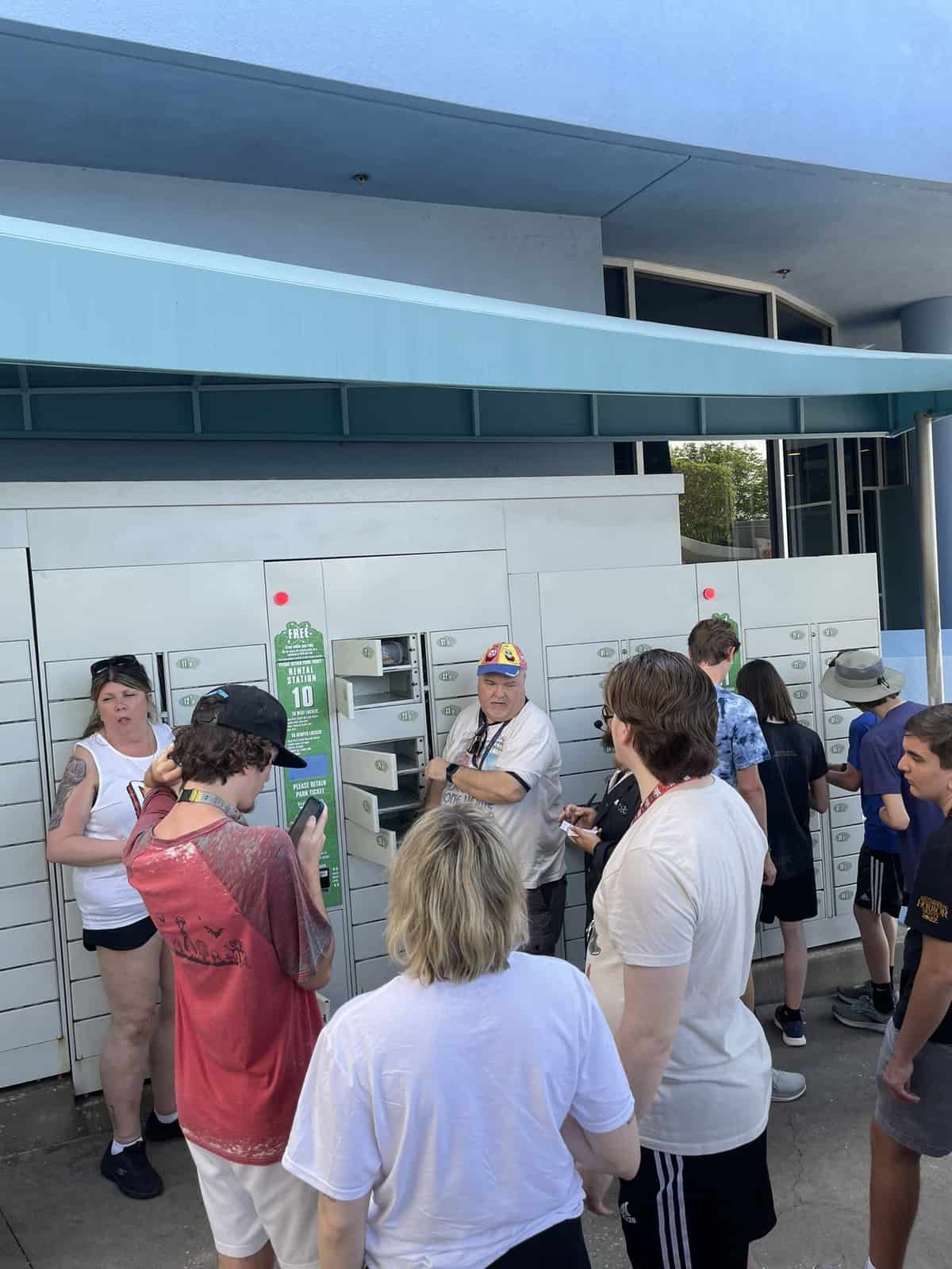 Universal park-wide outage