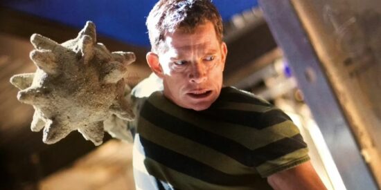 Thomas Hayden Church as the Sandman