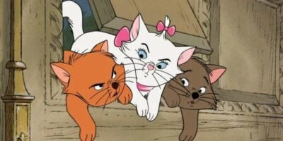 Kitten in The Aristocats trying to go out a door