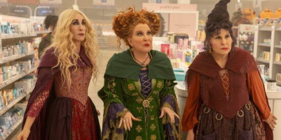 The Sanderson Sisters in 'Hocus Pocus 2'