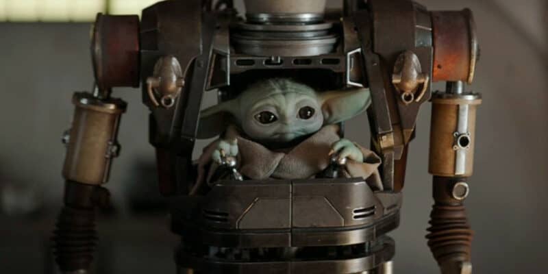 Grogu piloting IG-12 in The Mandalorian