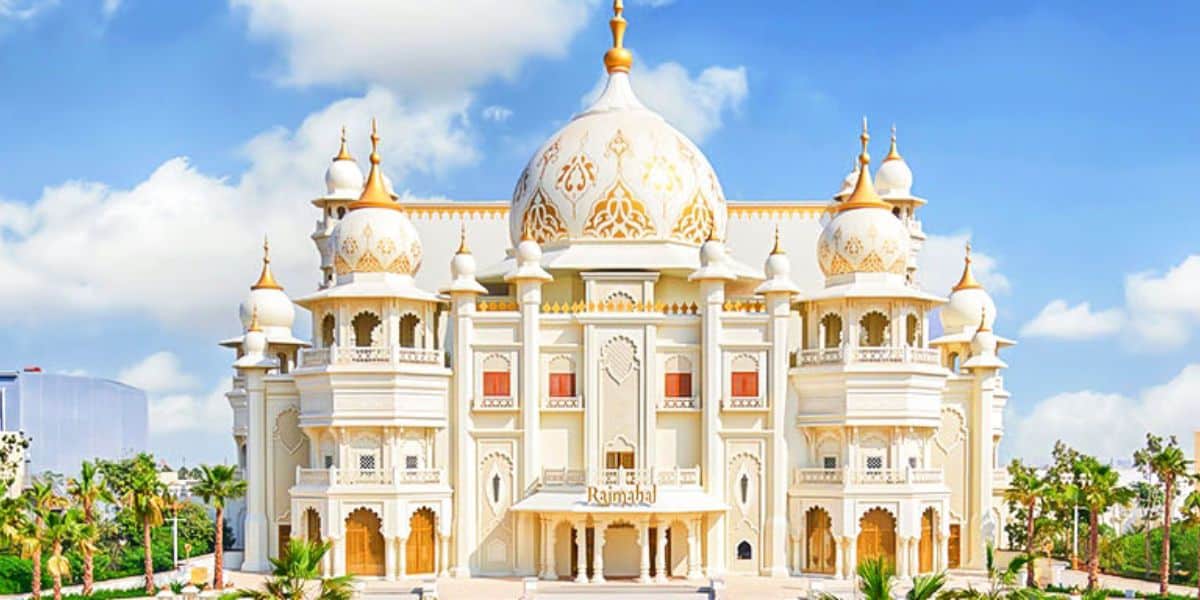 Raj Mahal opulent building at Bollywood Parks
