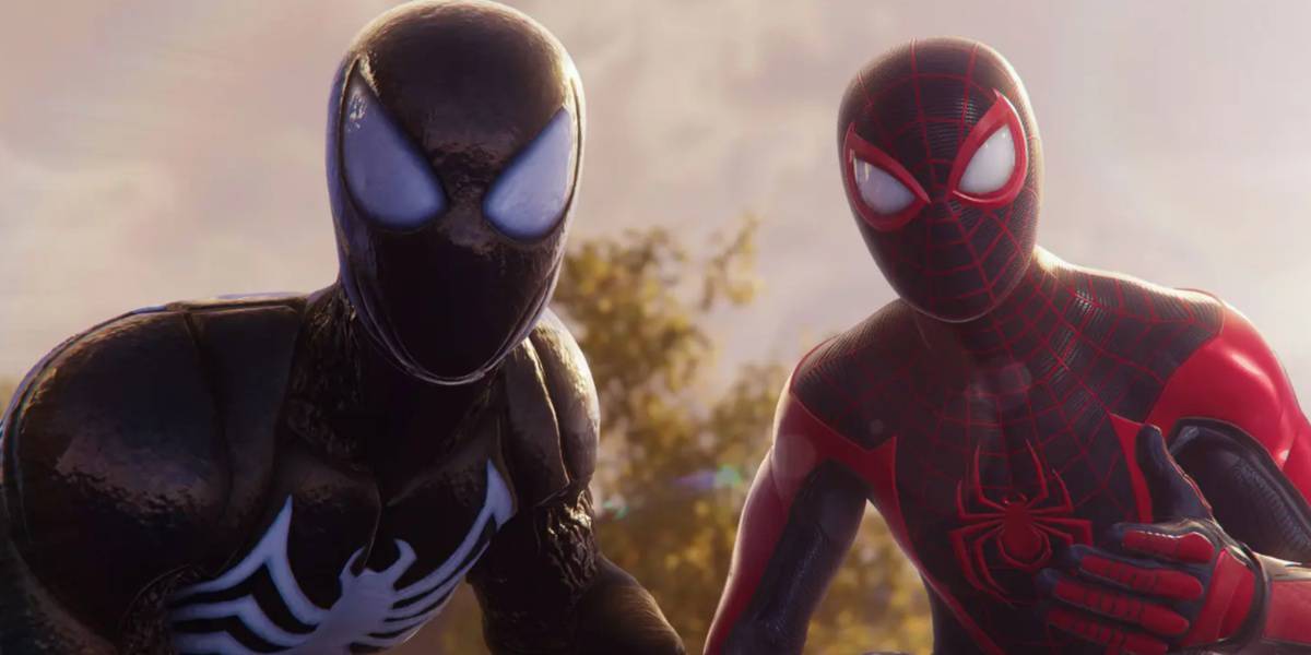 Symbiote Spider-Man and Miles Morales in Marvel's Spider-Man 2