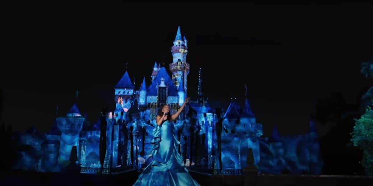 Halley Bailey at the Disney Night episode of American Idol