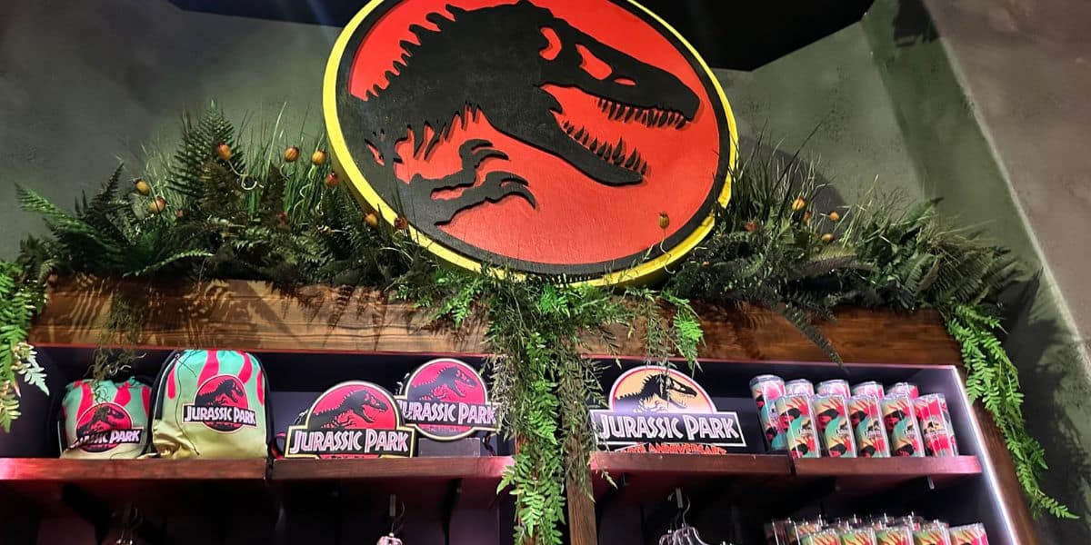 The Jurassic Park 30th Anniversary Tribute Store - Here's Why I Hated It