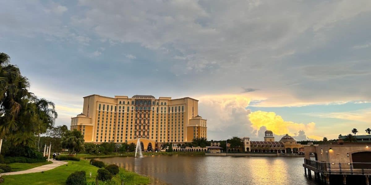 Latino Guest Treated With Disrespect at Disney’s Coronado Springs as Third Party Contractor Spews Discrimination, Hatred