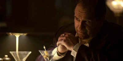 colin farrell as oswald cobblepot from matt reeves the batman in the penguin series