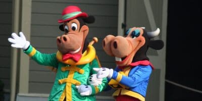 Clarabelle Cow and Horace Horsecollar