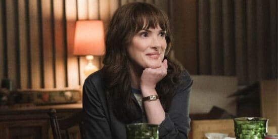 stranger-things-winona-ryder