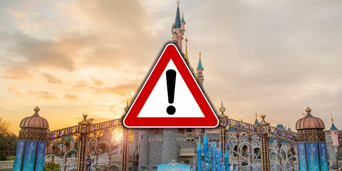 Cast Member Strikes Bring Magic to a Halt in Paris