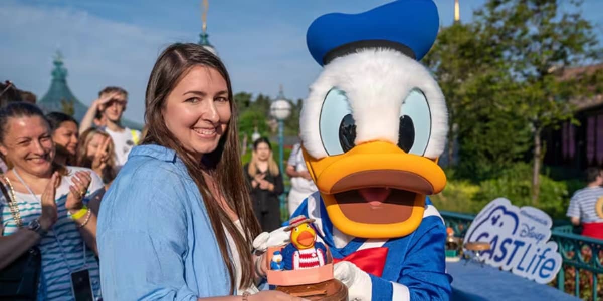 A design winner with Donald Duck at the Disney Duck Races