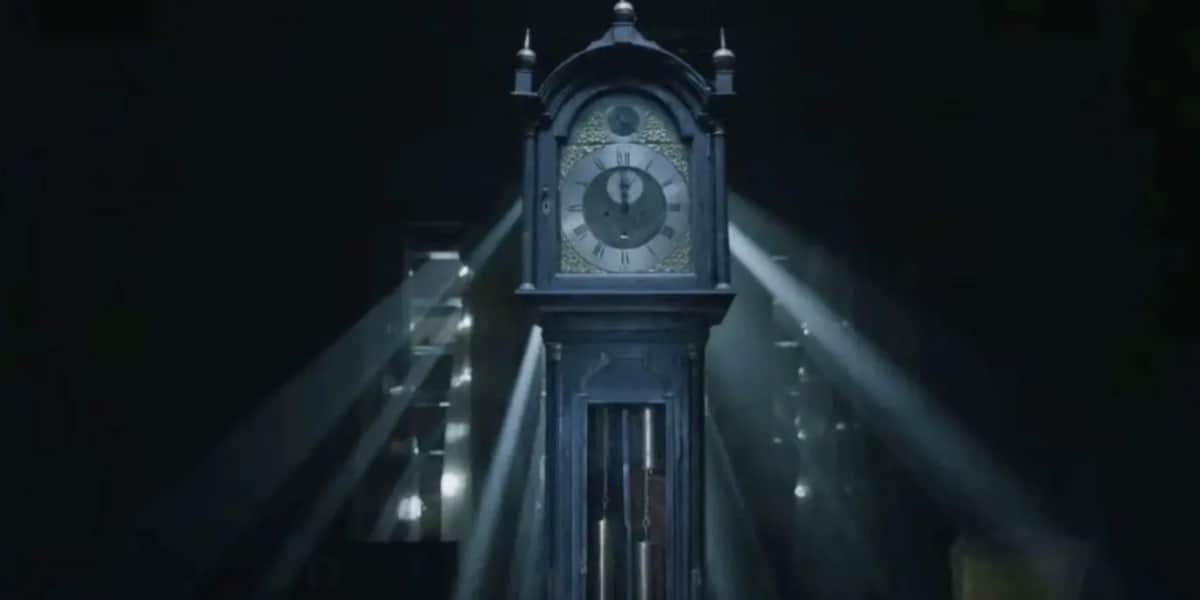 The grandfather clock representing Vecna's Curse from Stranger Things Halloween Horror NIghts 2023