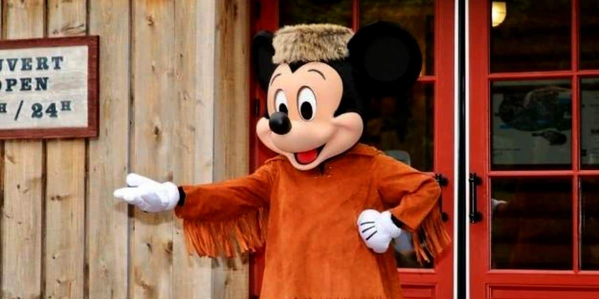 mickey-mouse-davy-crockett