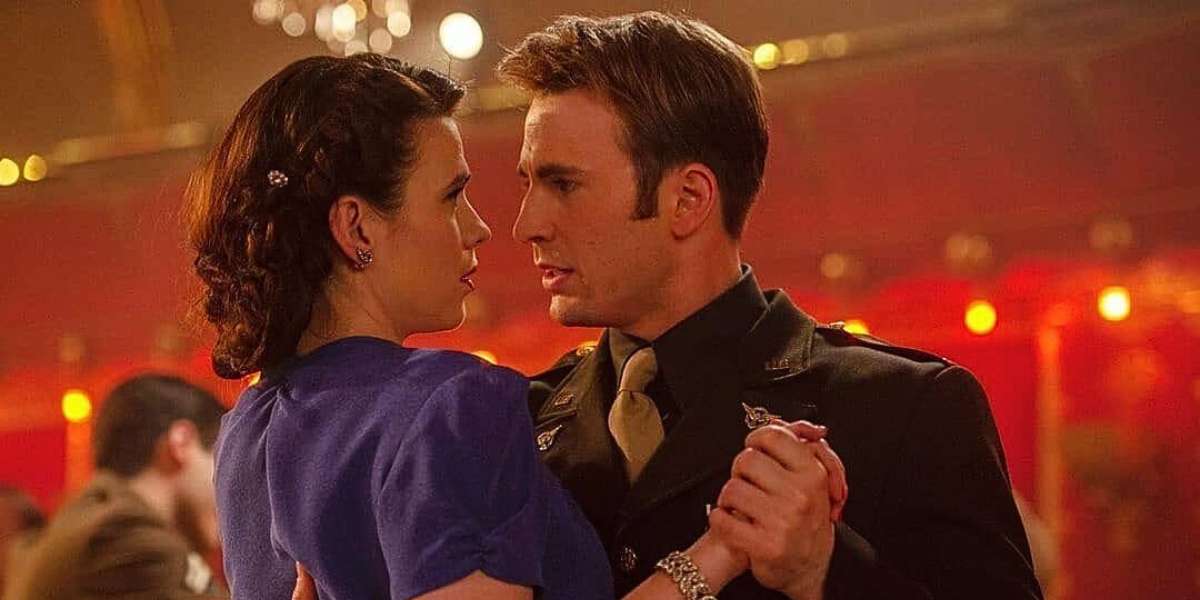 Peggy Carter (Hayley Atwell) and Steve Rogers (Chris Evans) Captain America