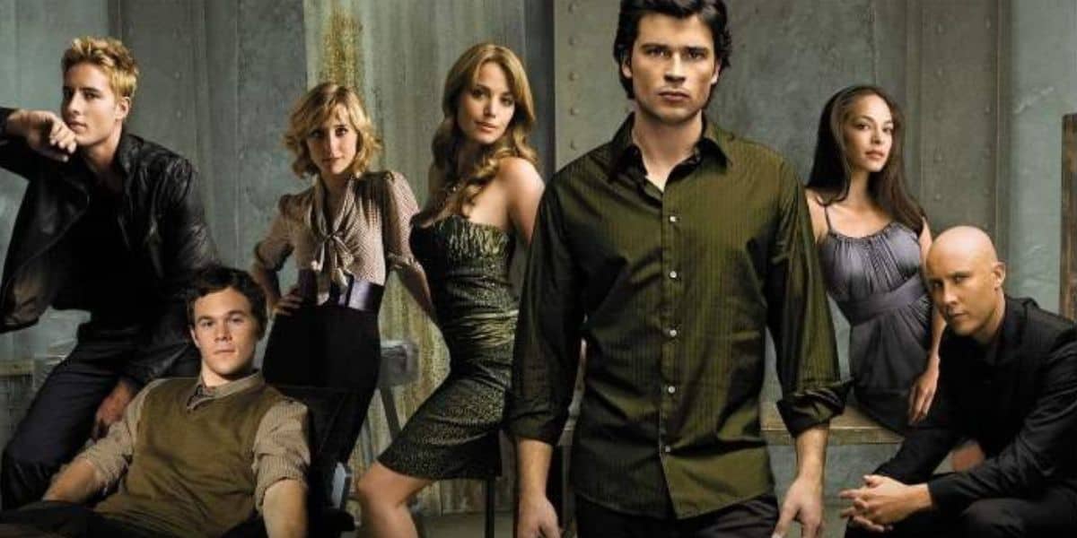 Tom Welling and the rest of the cast in 'Smallville'