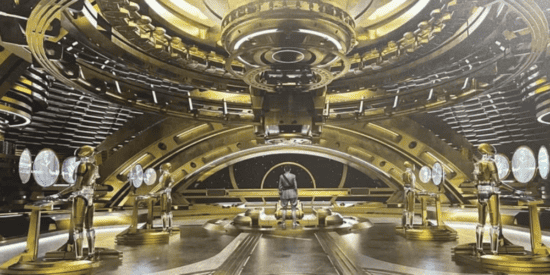 Thrawn on the golden bridge of a starship