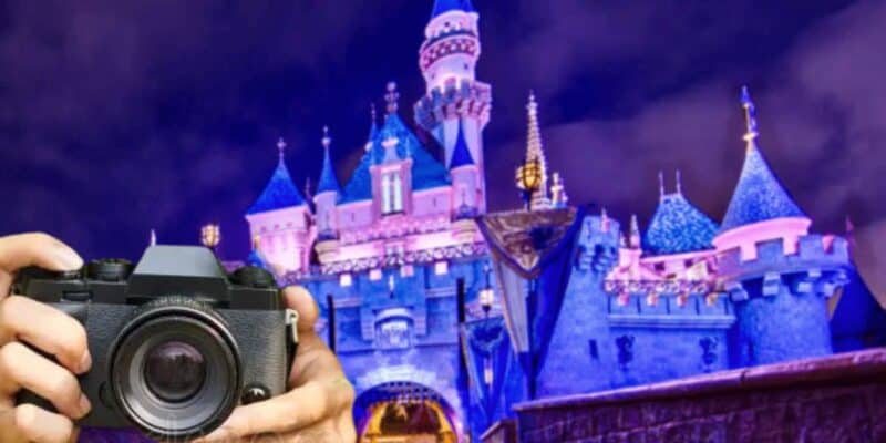 magic key disneyland castle, guests photographed