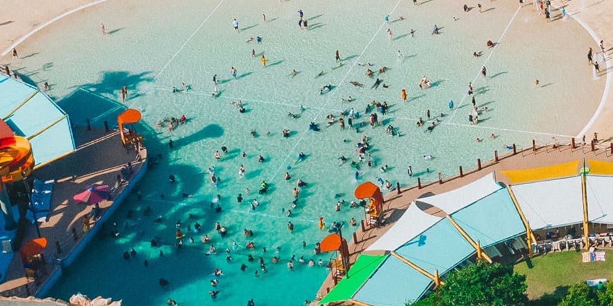Overview of WhiteWater World