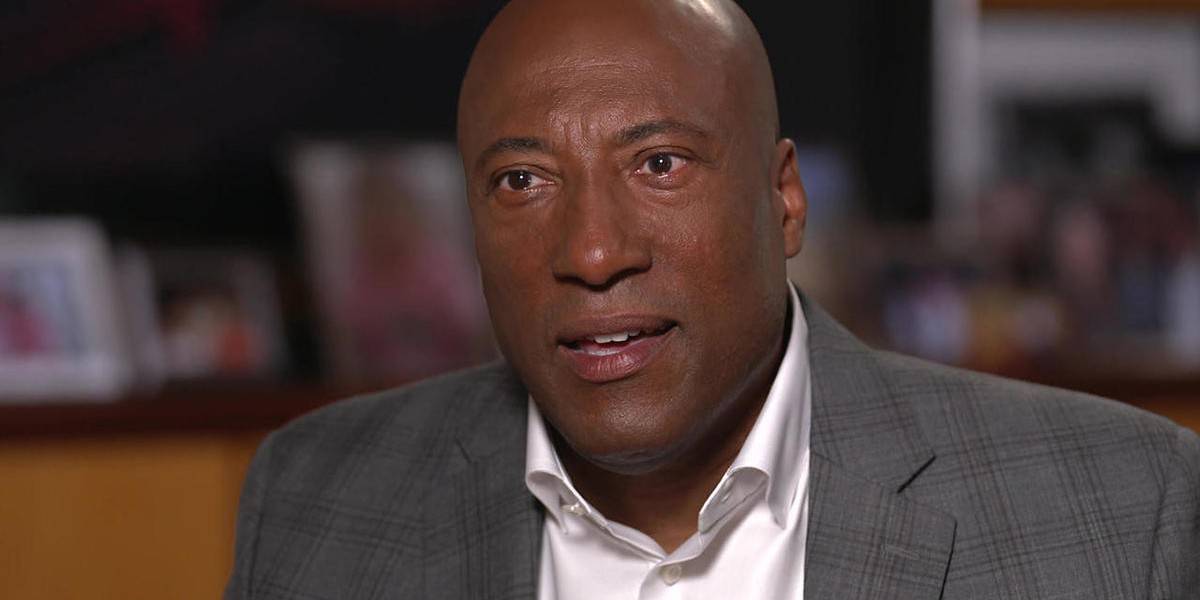 Byron Allen being interviewed