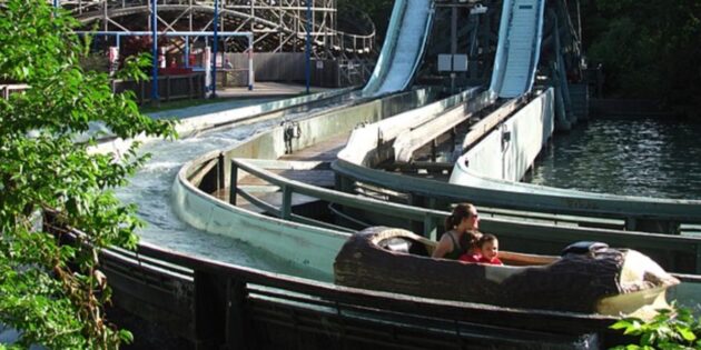 Vitni Ride Woman Suing Six Flags St. Louis After Being Grabbed By
