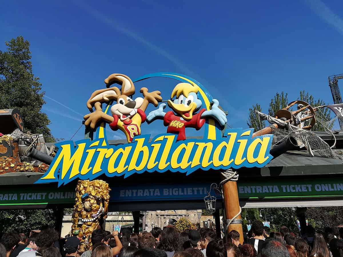 theme park accident - The front entrance to Mirabilandia Theme Park in Brazil