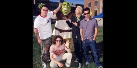 smash-mouth-with-shrek