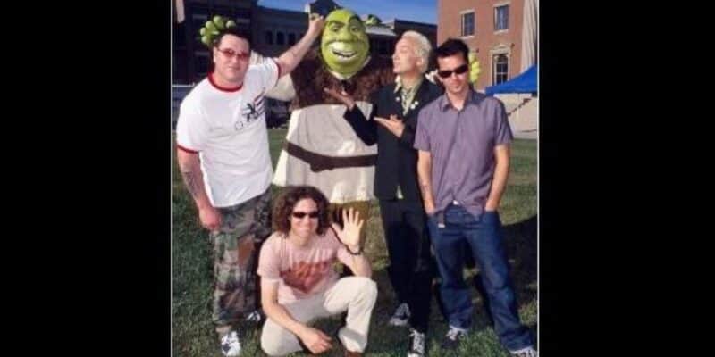 smash-mouth-with-shrek