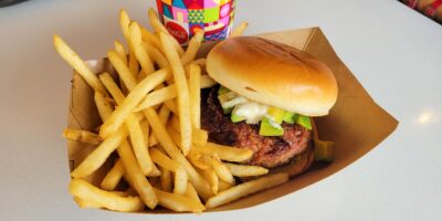 disney-world-ditches-ceramic-plates