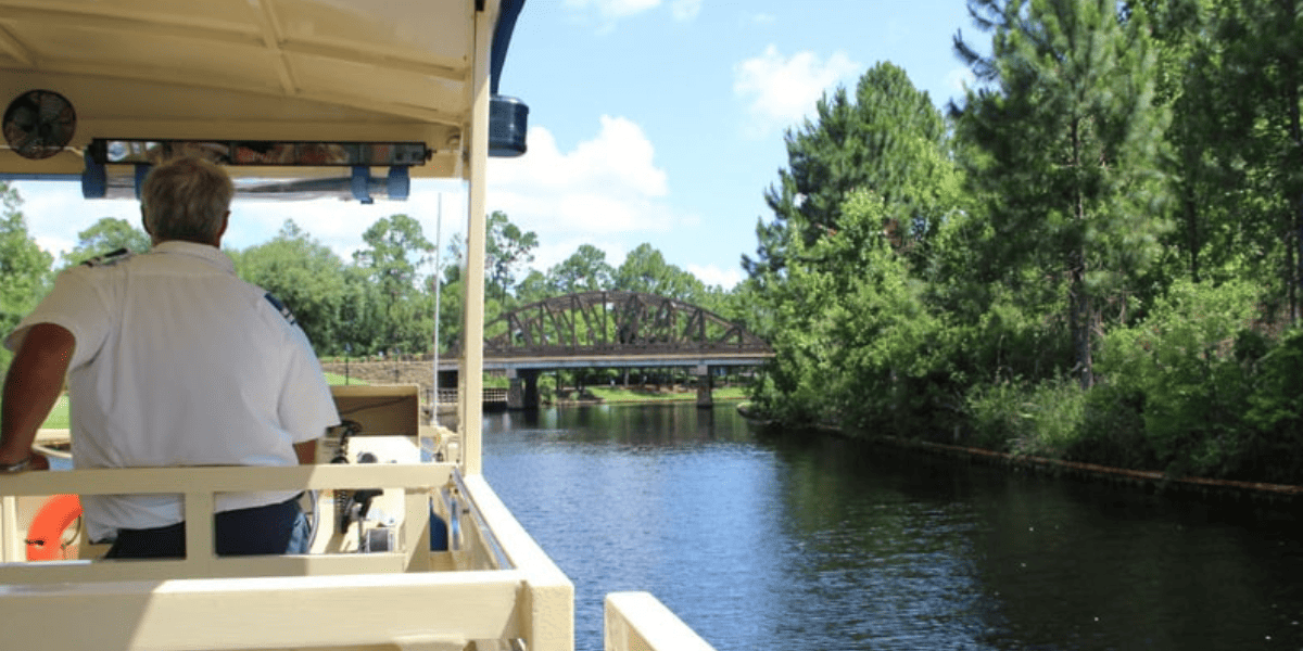 Onboard boat view traveling down Sassagoula River