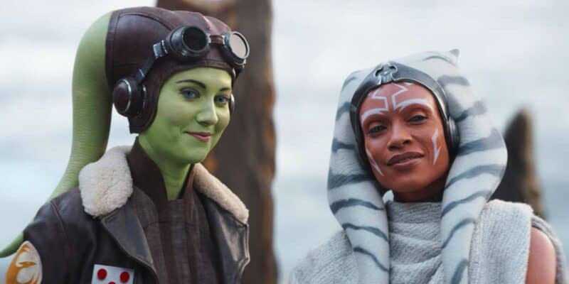 Ahsoka (Rosario Dawson) and Hera Syndulla (Mary Elizabeth Winstead) in 'Ahsoka'