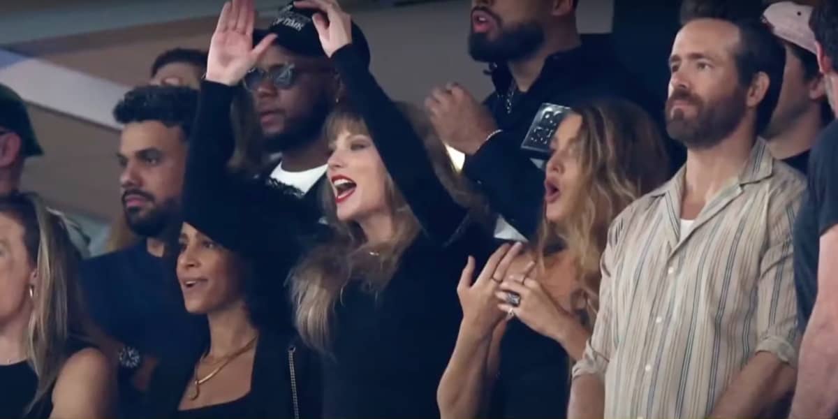 Taylor Swift, Blake Lively, and Ryan Reynolds at the Kansas City Chiefs New York Jets football game
