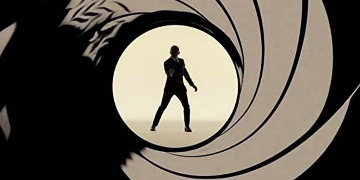 Opening to a James Bond film