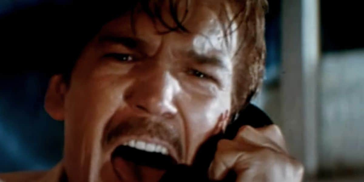 Dr. Challis screaming on the phone in 'Halloween 3: Season of the Witch'