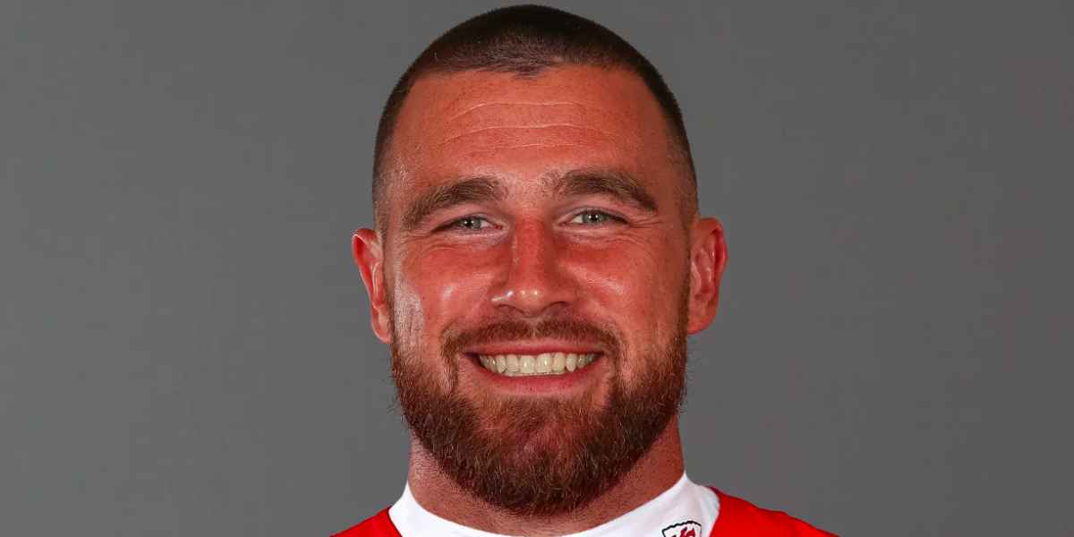 Travis Kelce headshot