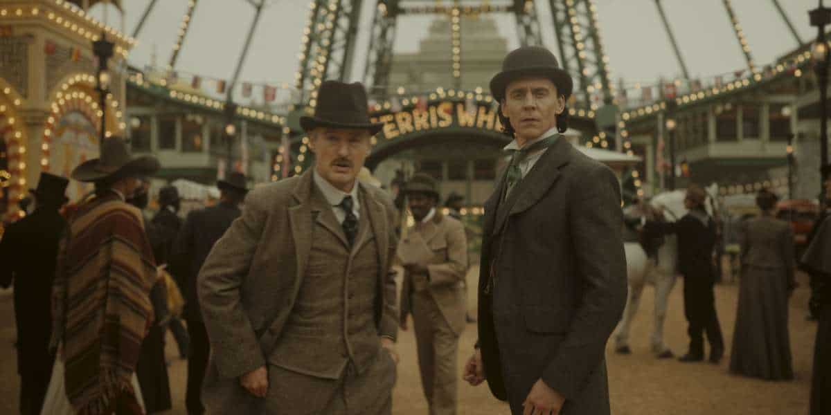 Loki (Tom Hiddleston) and Mobius (Owen Wilson) at the Chicago Worlds' Fair in "Loki' 2.03