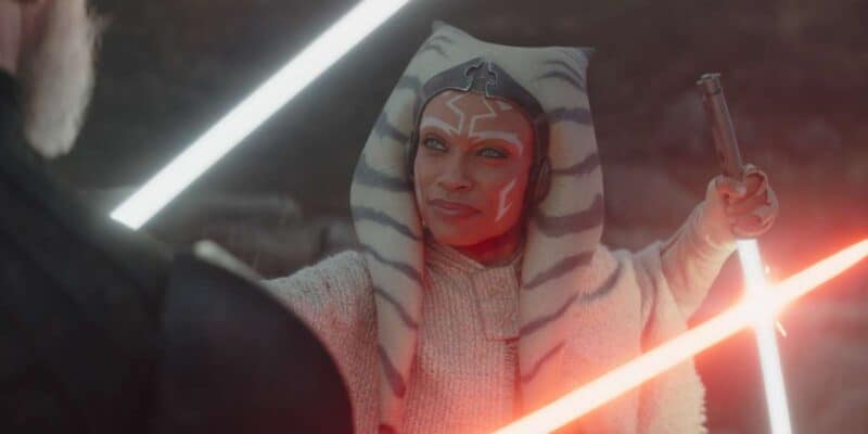 Ahsoka (Rosario Dawson) fighting in 'Ahsoka' 1.07