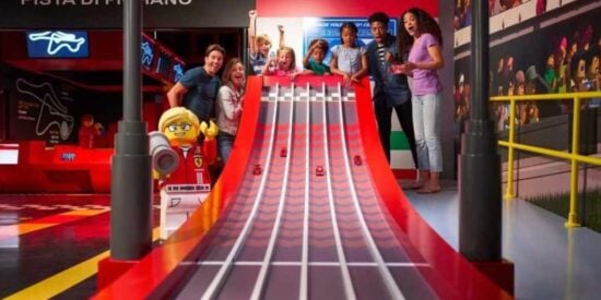 legoland-ferrari-track