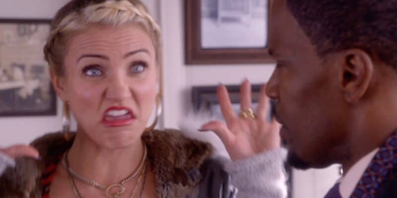 Cameron Diaz freaking out as Jamie Foxx looks on in Annie