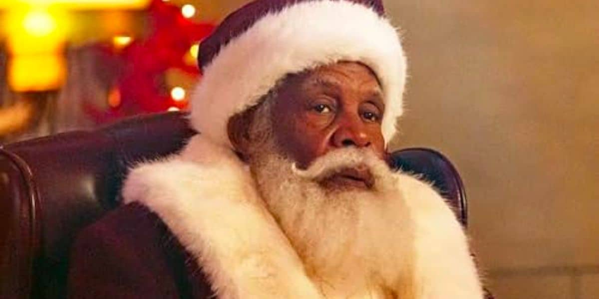 Danny Glover as Santa Claus